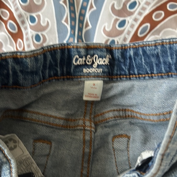 Cat and jack size 6 bootcut style boys jeans. - Picture 2 of 4